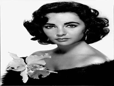 Top 10 beautiful Vintage Actresses